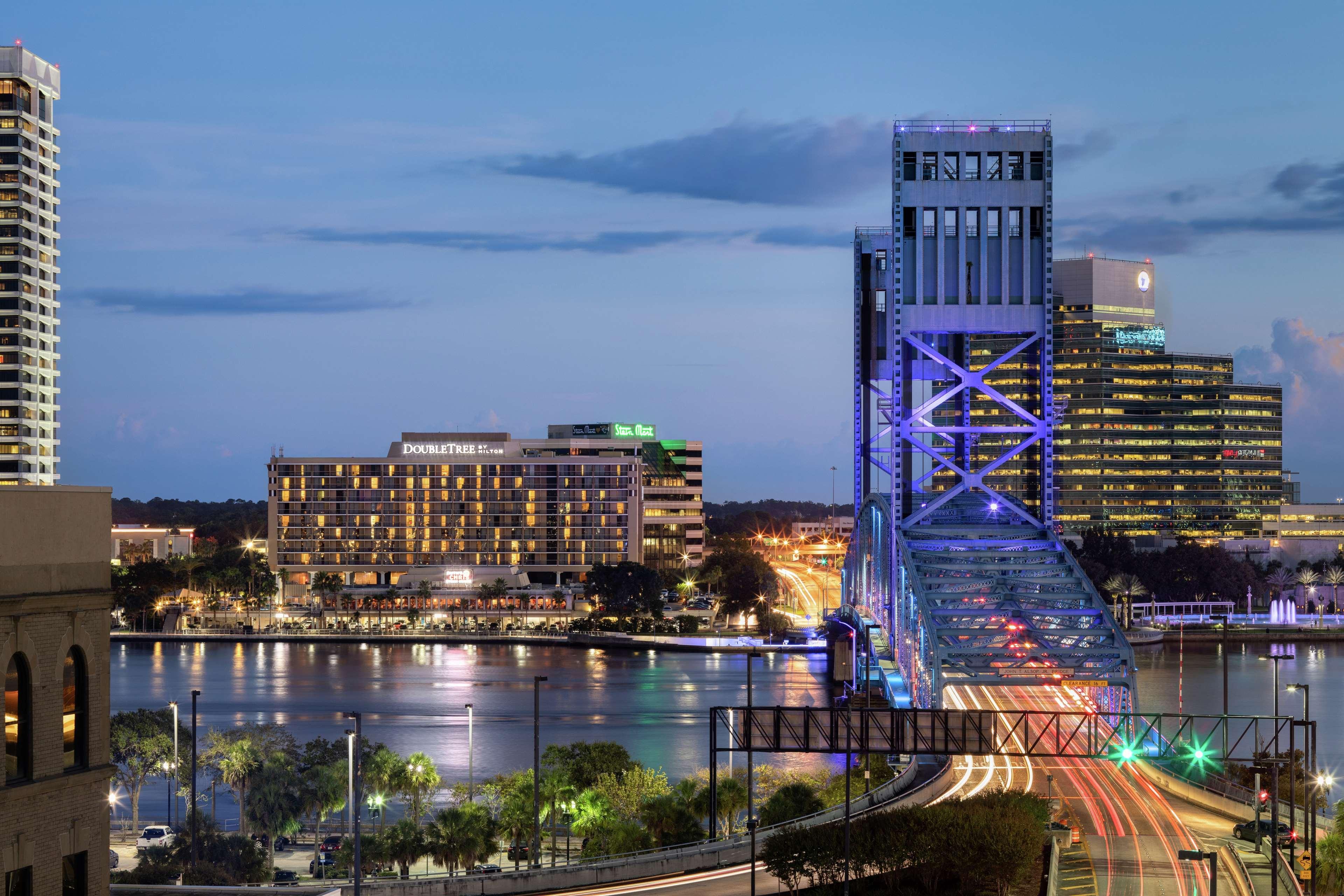 Doubletree By Hilton Jacksonville Riverfront, Fl Εξωτερικό φωτογραφία